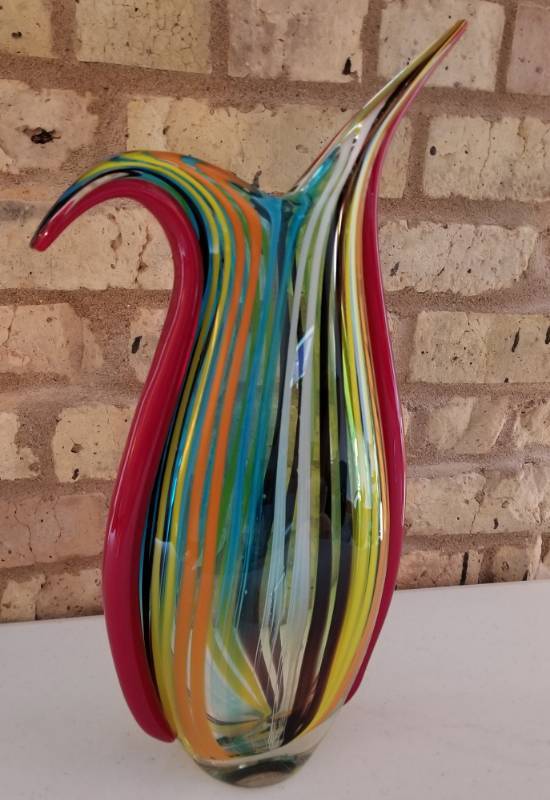 lot 54 image: Dale Tiffany Art Glass Vase