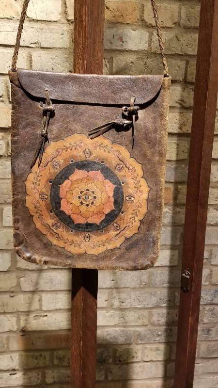 lot 78 image: Mod Vintage Portugese Tooled Dyed Leather Hippie Bag