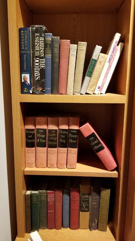 lot 50 image: Collection of Books  Vintage and Current Literature
