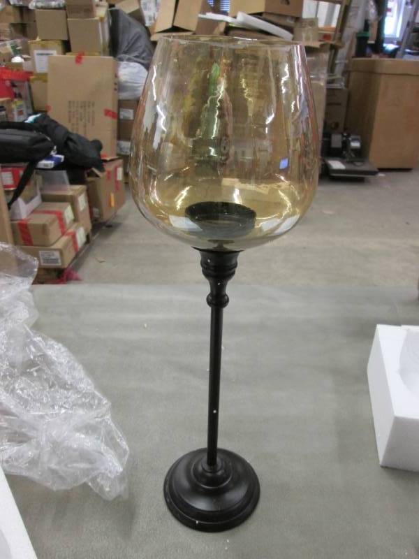 lot 3 image: Northlight 16.25 in. Golden Luster ...