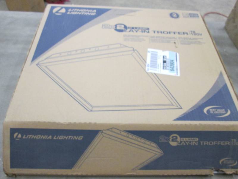 lot 35 image: Lithonia Lighting 2SP8 G 2 U316 A12...
