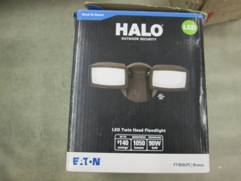 lot 117 image: Halo LED Twin Head Floodlight...