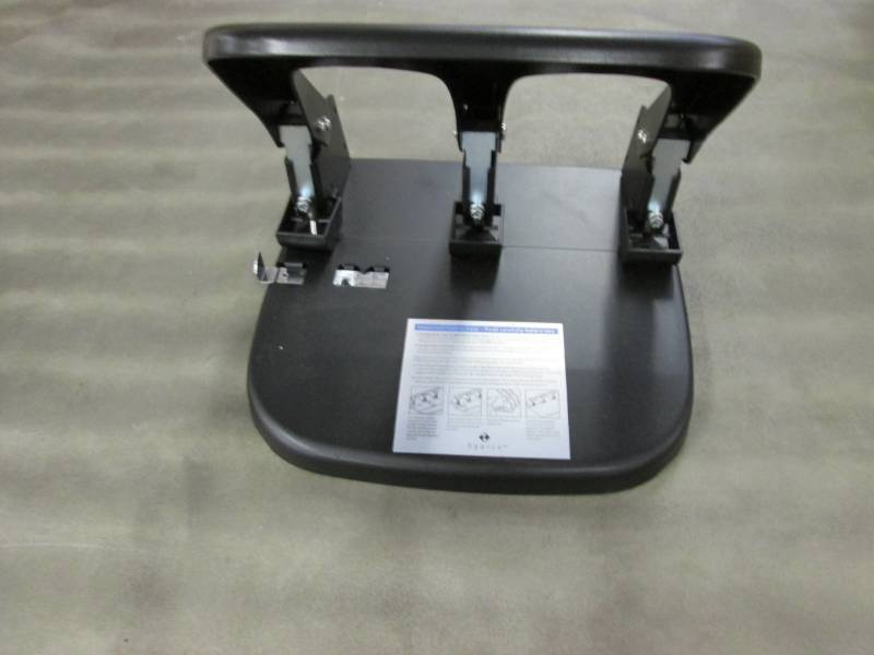 lot 191 image: HD Sparco 3 Hole Punch...