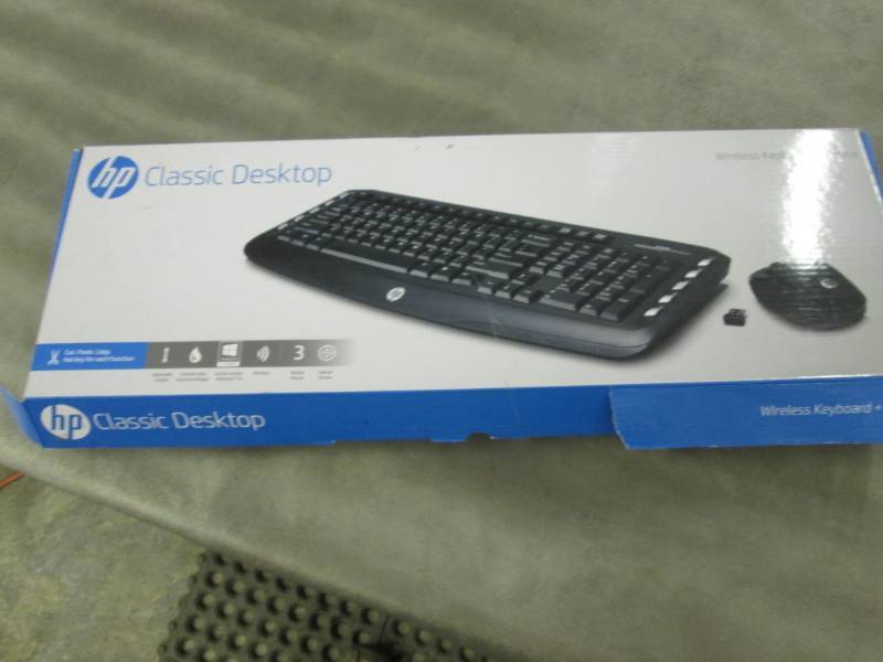 lot 192 image: HP Classic Desk Top Wireless Keyboa...
