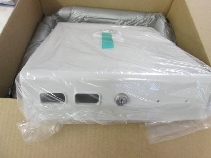 lot 205 image: Lockable Item...