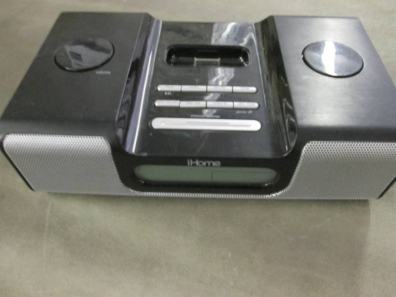 lot 220 image: iHome Clock Radio Dock...