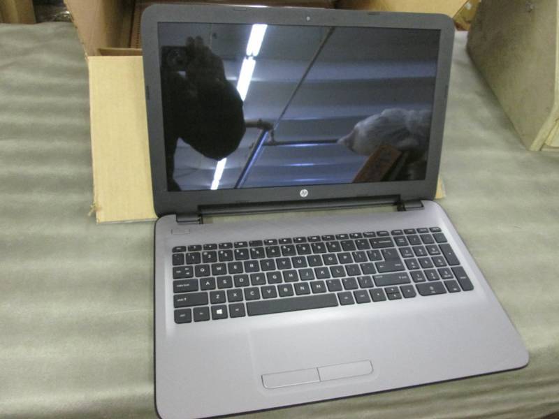lot 235 image: HP Laptop ...