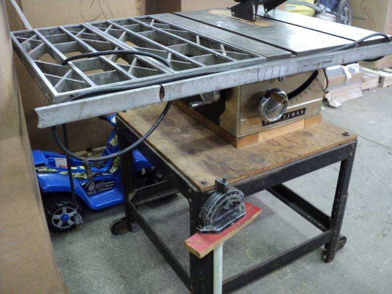 lot 2 image: Craftsman Table Saw- Motor taken of...