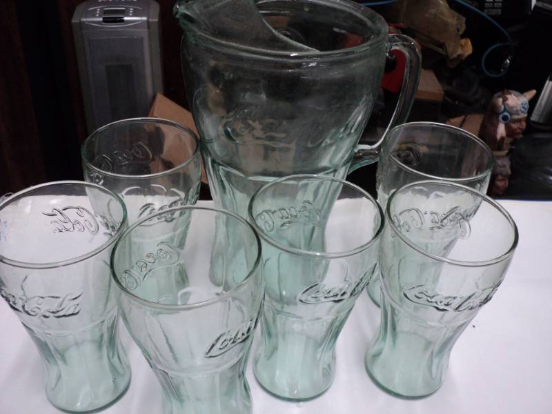 lot 75 image: Green Glass Coca Cola Pitcher and 6...