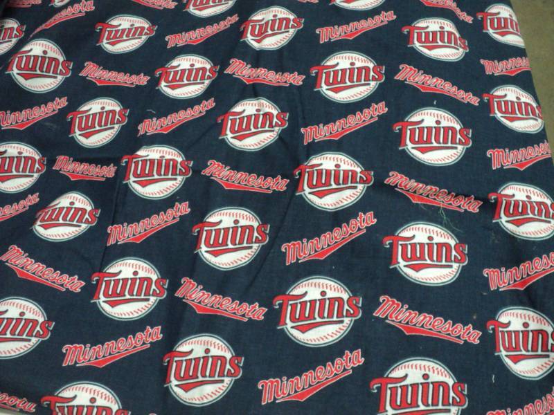 lot 117 image: 1 12 Yards or more Twins Material ...