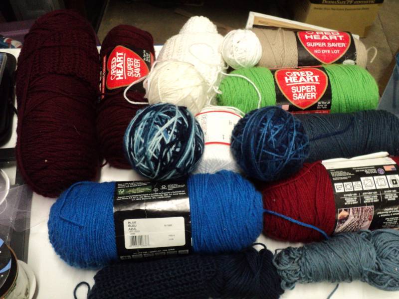 lot 123 image: Lot of Yarn...