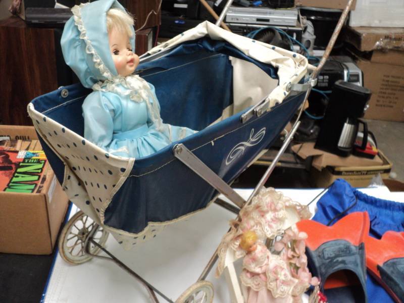 lot 133 image: Vintage Doll Buggy with Dolls and S...