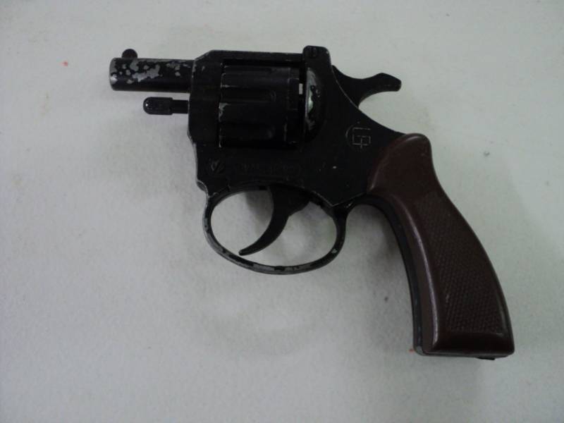 lot 150 image: Vintage Vanguard Starter pistol 22 calib...