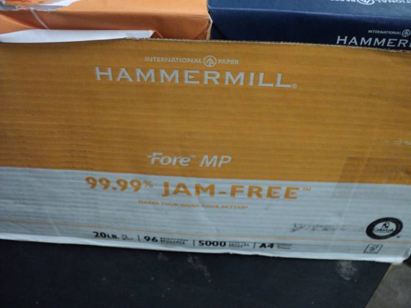 lot 183 image: 5000 sheets Hammermill White 8.5 x ...