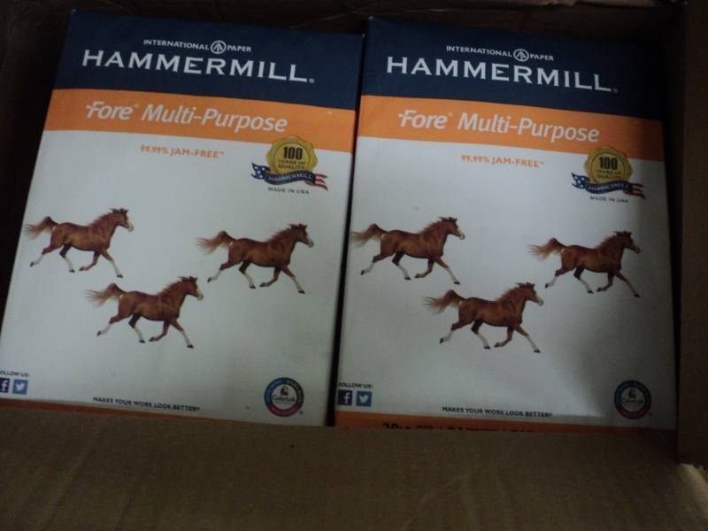 lot 184 image: 5000 sheets Hammermill White 8.5 x ...