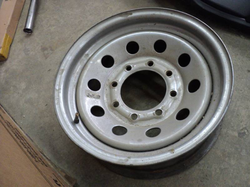 lot 233 image: Rim and Parts...