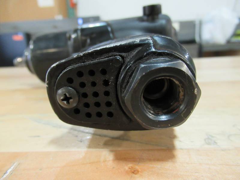 lot 23 image: Kobalt 0.5-in 1000-ft Air Impact Wrench SGY-AIR236 - USED