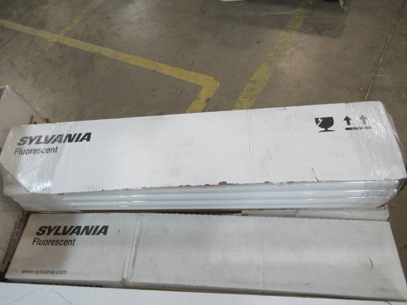 lot 156 image: SYLVANIA 45.91-in Recessed Double Contact (T12) 4200K Cool White Fluorescent Light Bulbs 60W (3 Cases) bulbs