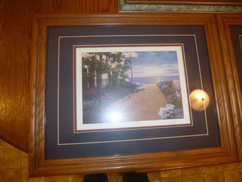 lot 81 image: Pictures # 28 Garden Scene