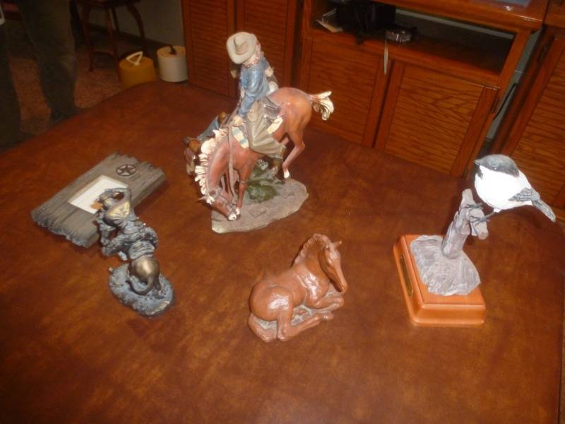 lot 113 image: Item # 58 Western Figurines