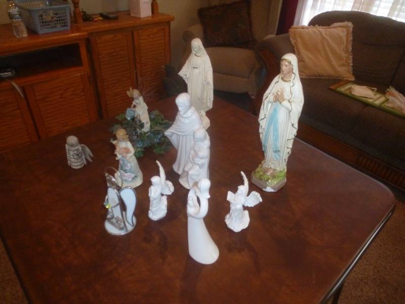 lot 118 image: Item # 63 Virgin Mary Statues
