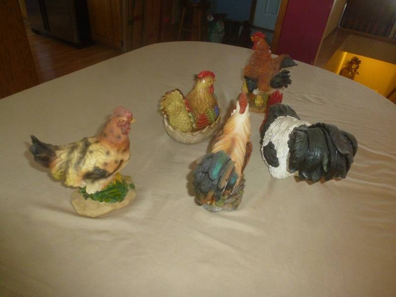 lot 146 image: Item # 92 Chicken Statues