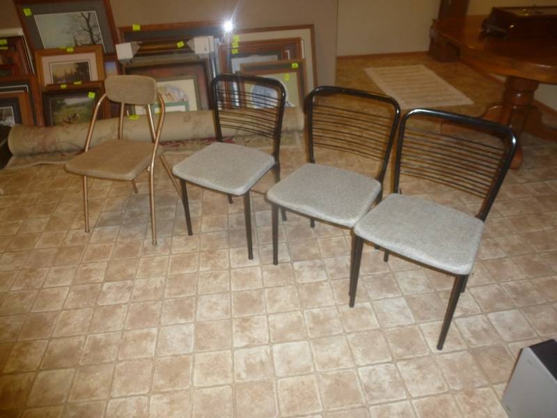 lot 156 image: Assorted Chairs