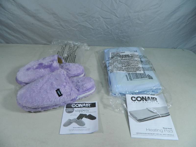 lot 80 image: New Conair Heating Pad and New Conair Massaging Slippers