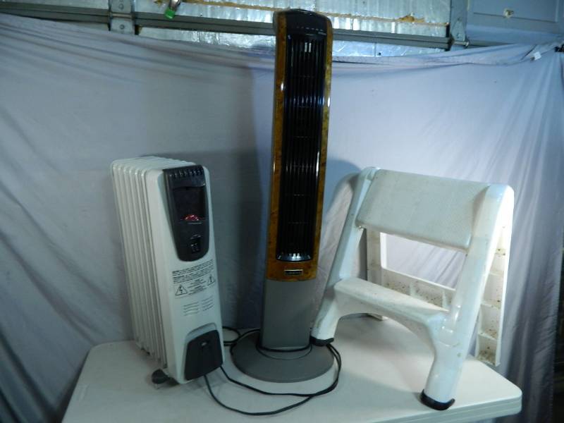 lot 99 image: Tower Fan, Oil Filled Heater, Step Stool