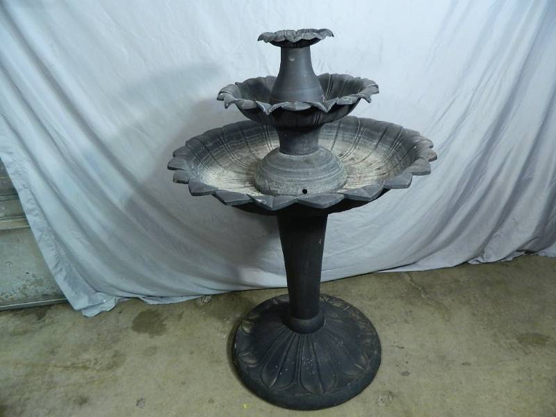 lot 4A image: 3 Tier Metal Fountain