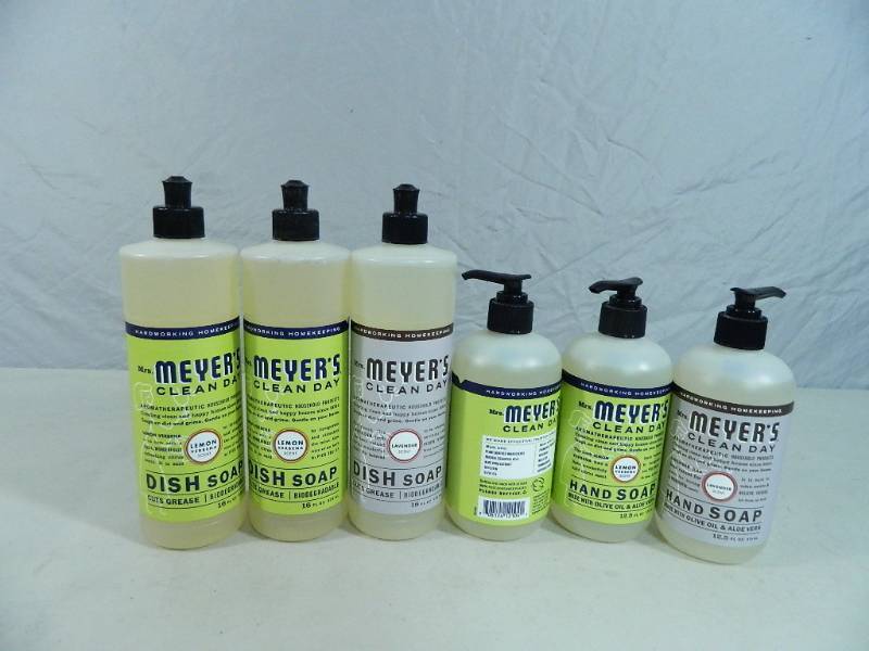 lot 9 image: New Mrs Meyers Soaps