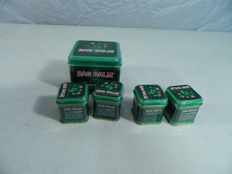 lot 31 image: New Bag Balm
