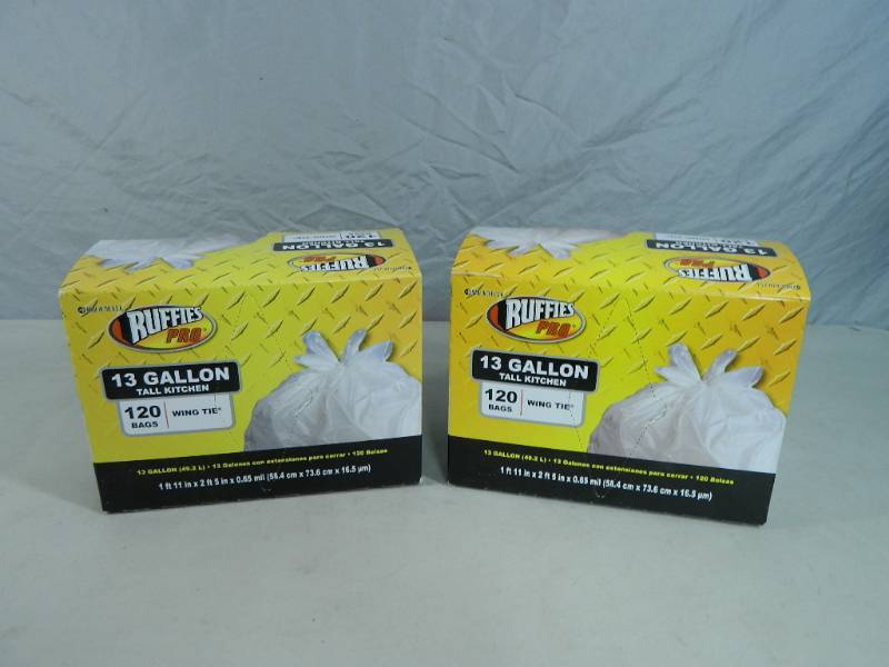 lot 34 image: 240 New Kitchen Garbage Bags