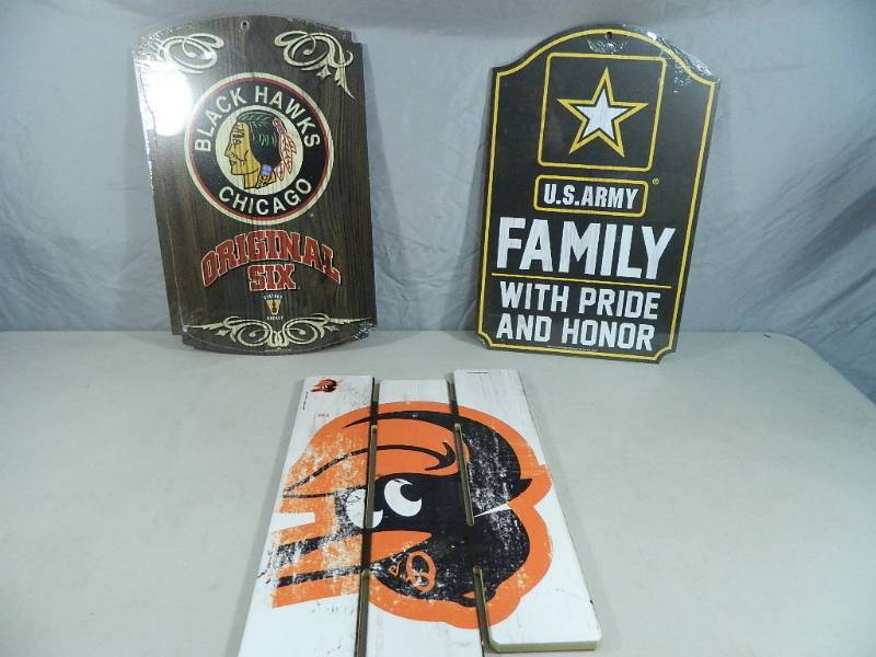 lot 37 image: 3 New Signs