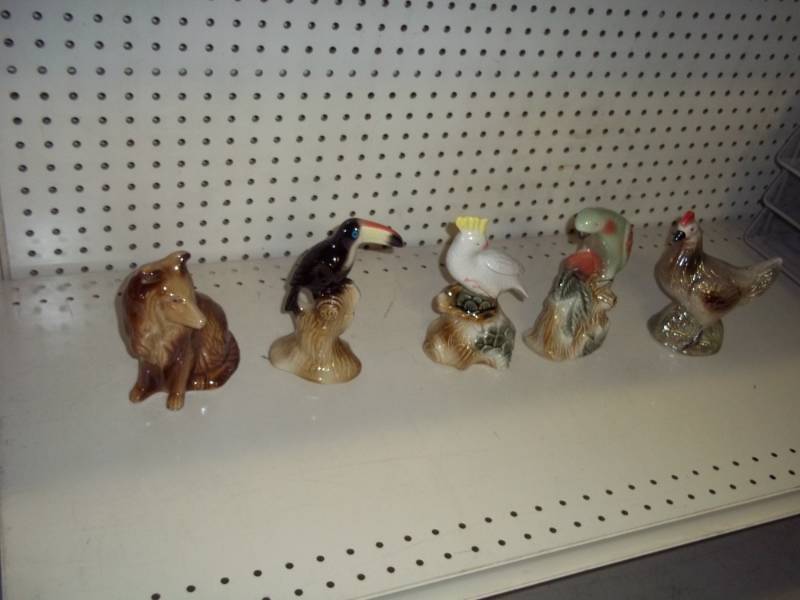 5 Brazilian Collectable Figurines