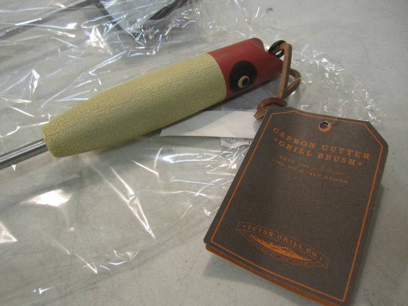 2 Teton Grill Co. Carbon Cutter Gri...