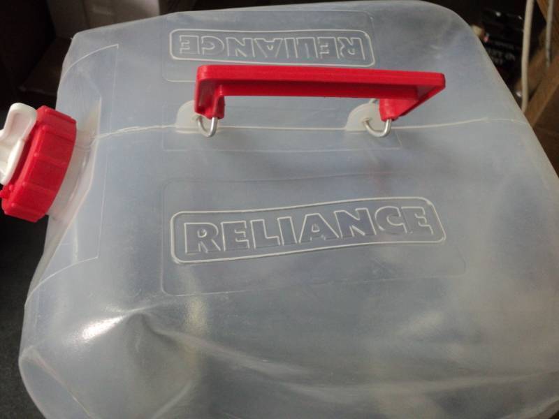 Lot of 10 - 5 Gallon Collapsible Wa...