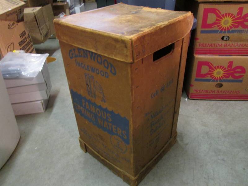 lot 21 image: Vintage Glenwood Inglewood Famous S...