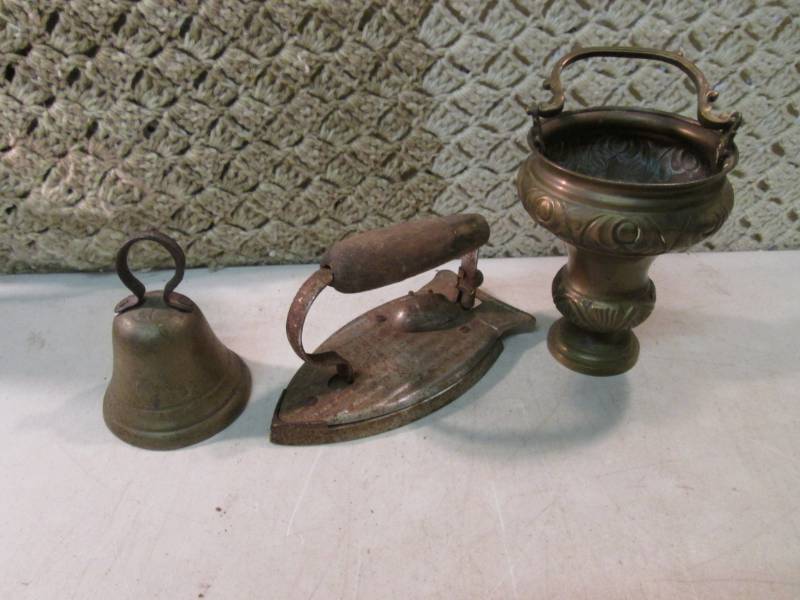 lot 30 image: Lot of Misc Vintage  RMDR...