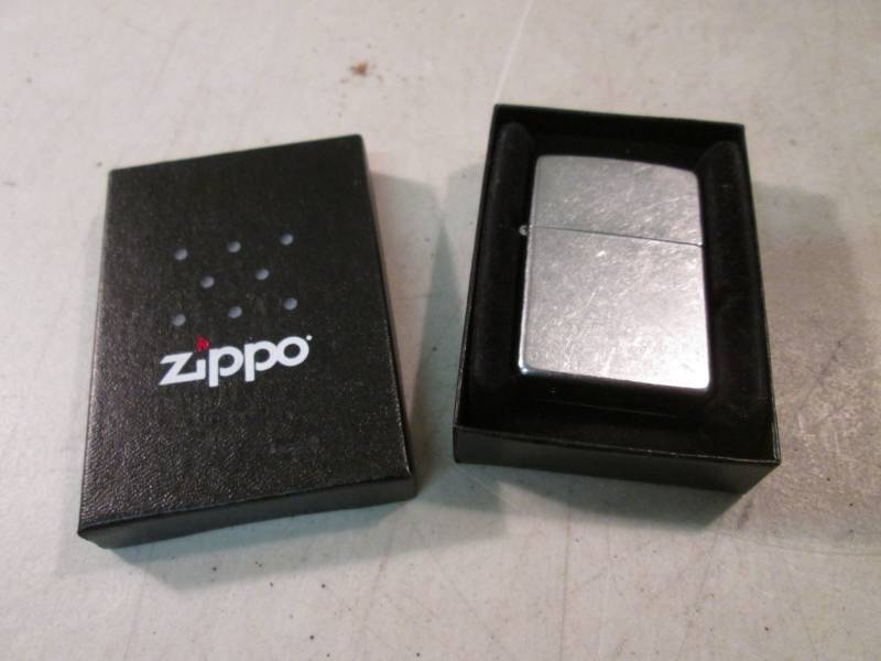 lot 32 image: Zippo Lighter in Box Looks Unused  ...