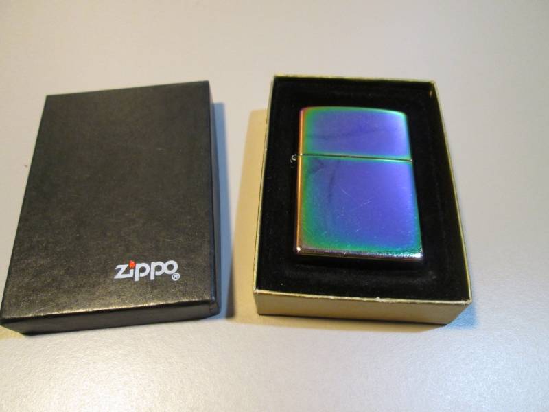 lot 33 image: Zippo Lighter in Box Looks Used  FS...