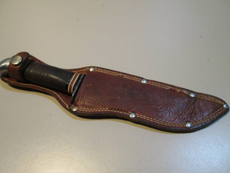 lot 57 image: Vintage 8 12 Schrade-Walden NY US...