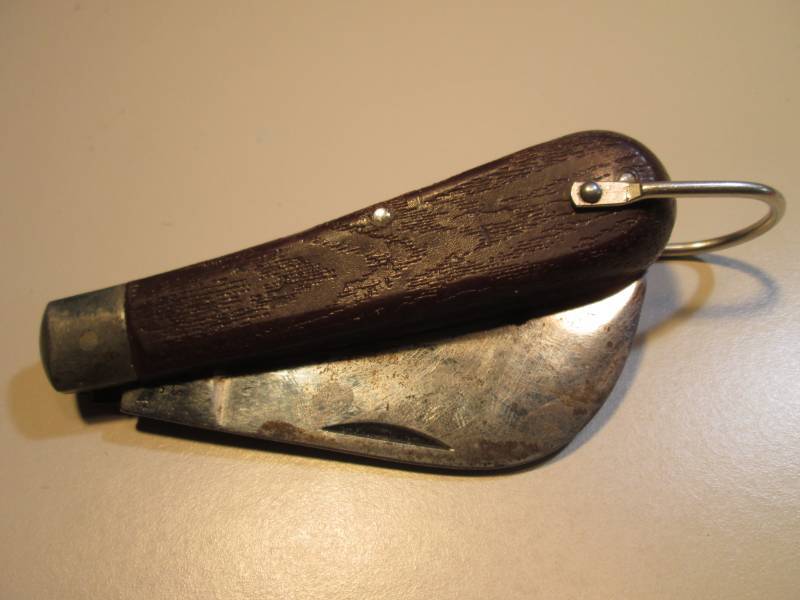 lot 74 image: Vintage Klein Tools EE Chicago USA ...