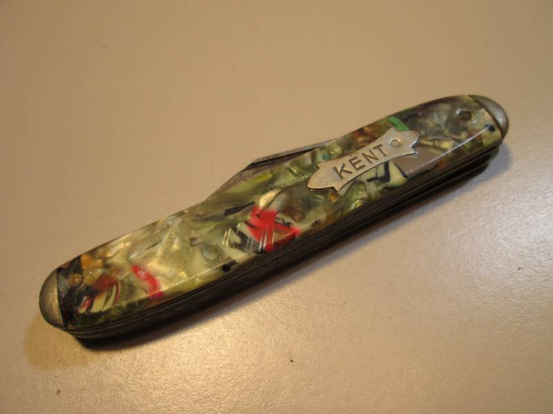 lot 100 image: Vintage Kent 2-Blade Pocket Knife A...