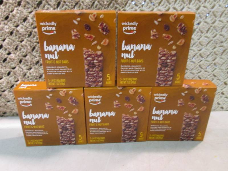 lot 209 image: 5 Boxes of Banana Nut Fruit & Nut B...