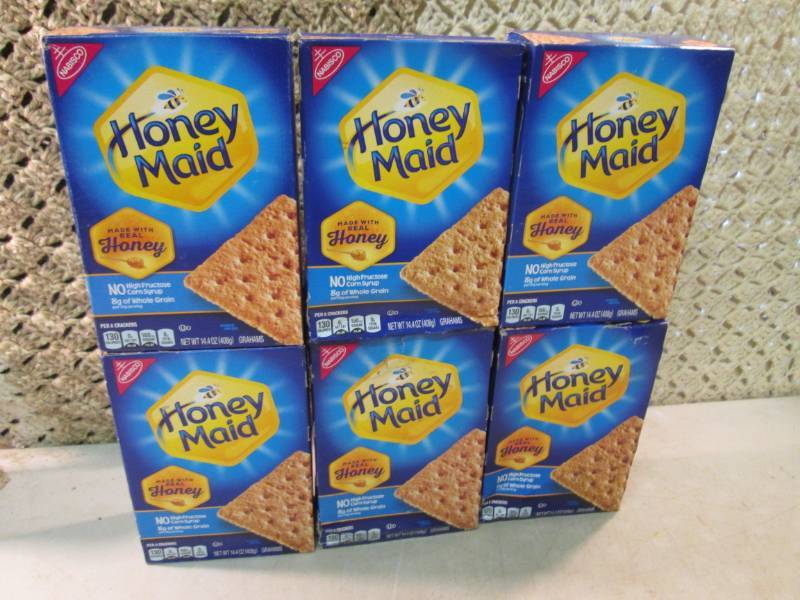 lot 229 image: 6 Boxes of Honey Maid Grahams Crack...