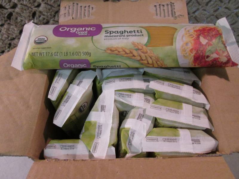 lot 235 image: Case of 15 Packs of Spaghetti Best ...
