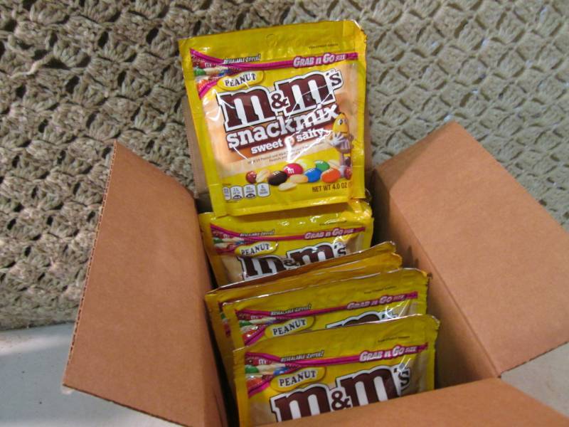 lot 247 image: Case of 8 Bags of Peanut M&Ms Snac...