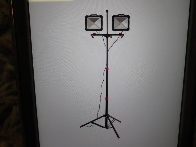 lot 260 image: Husky 7000-Lumen Twin-Head LED Work...