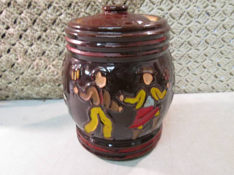 lot 285 image: Vintage Cookie Jar  C-3...